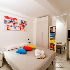 Apartamento Minimal House - Centro, Bérgamo